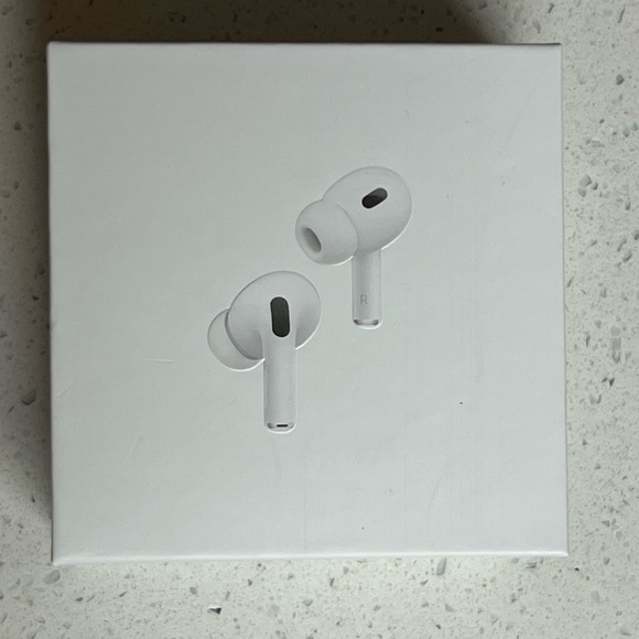 Apple AirPods Pro with Charging Case - White
